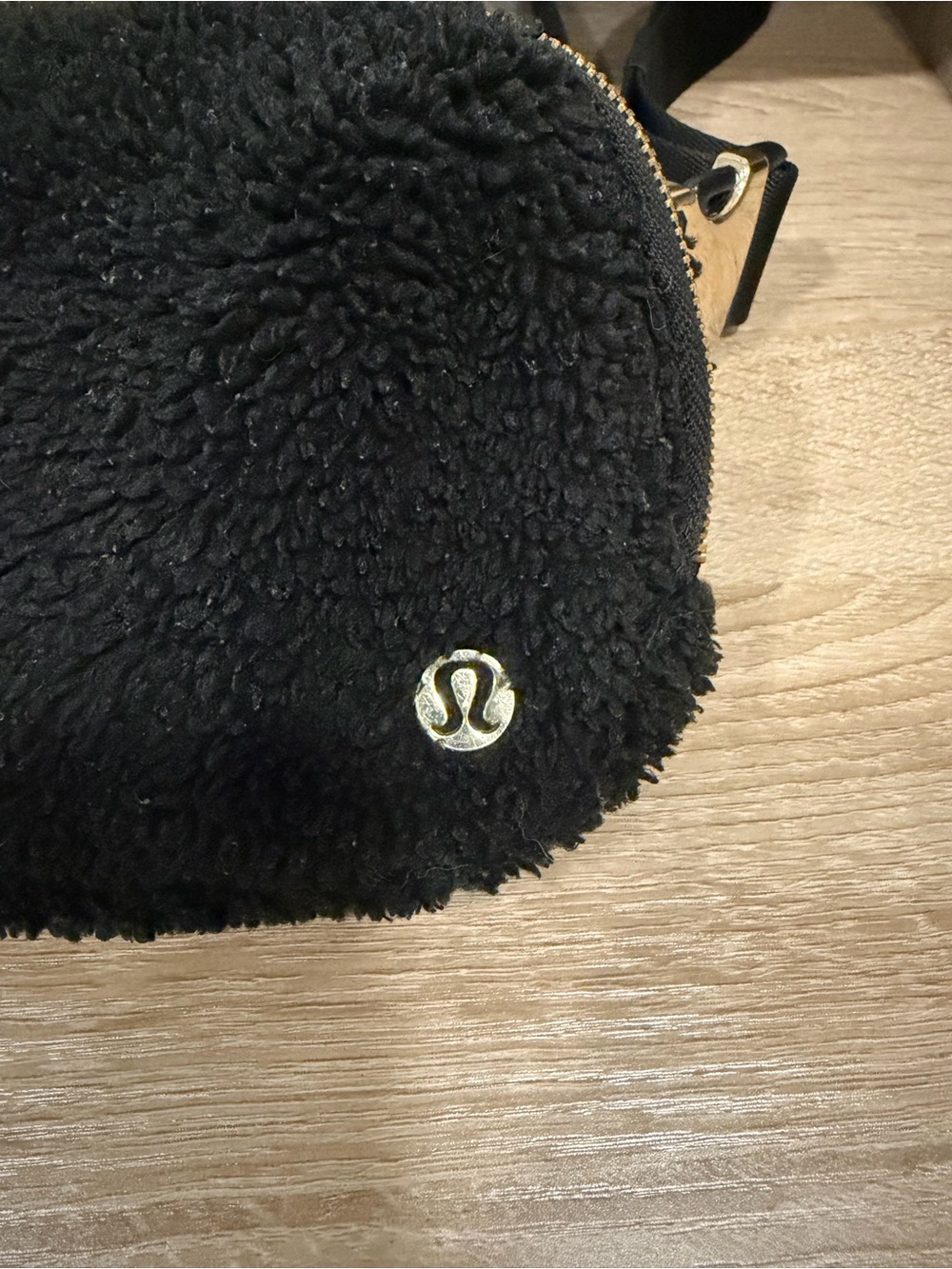 lululemon Black Sherpa Crossbody with Gold Zipper - Picture 7 of 8